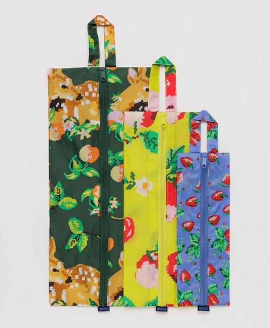 BAGGU 3D Zip Needlepoint Fruit